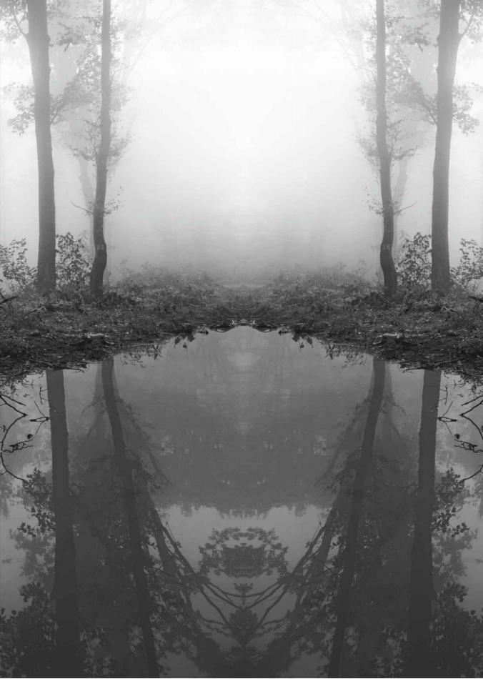 The Hou_se Acro_ss the La_ke